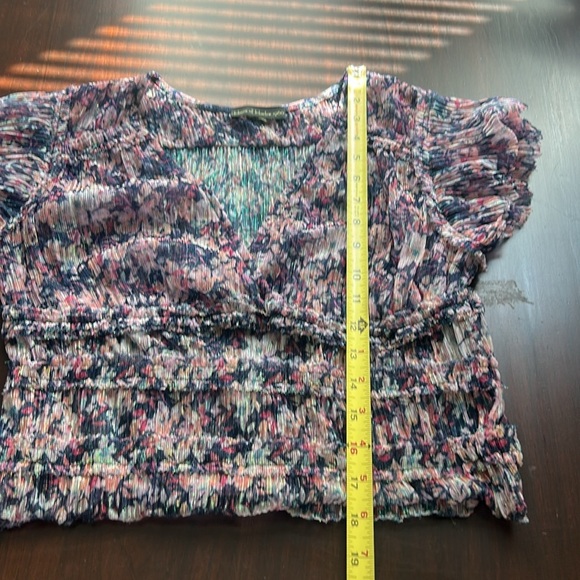 HOUSE OF HARLOW 1960 Faux Wrap Short Sleeve Shimmer Crop Top Size S - Picture 10 of 10